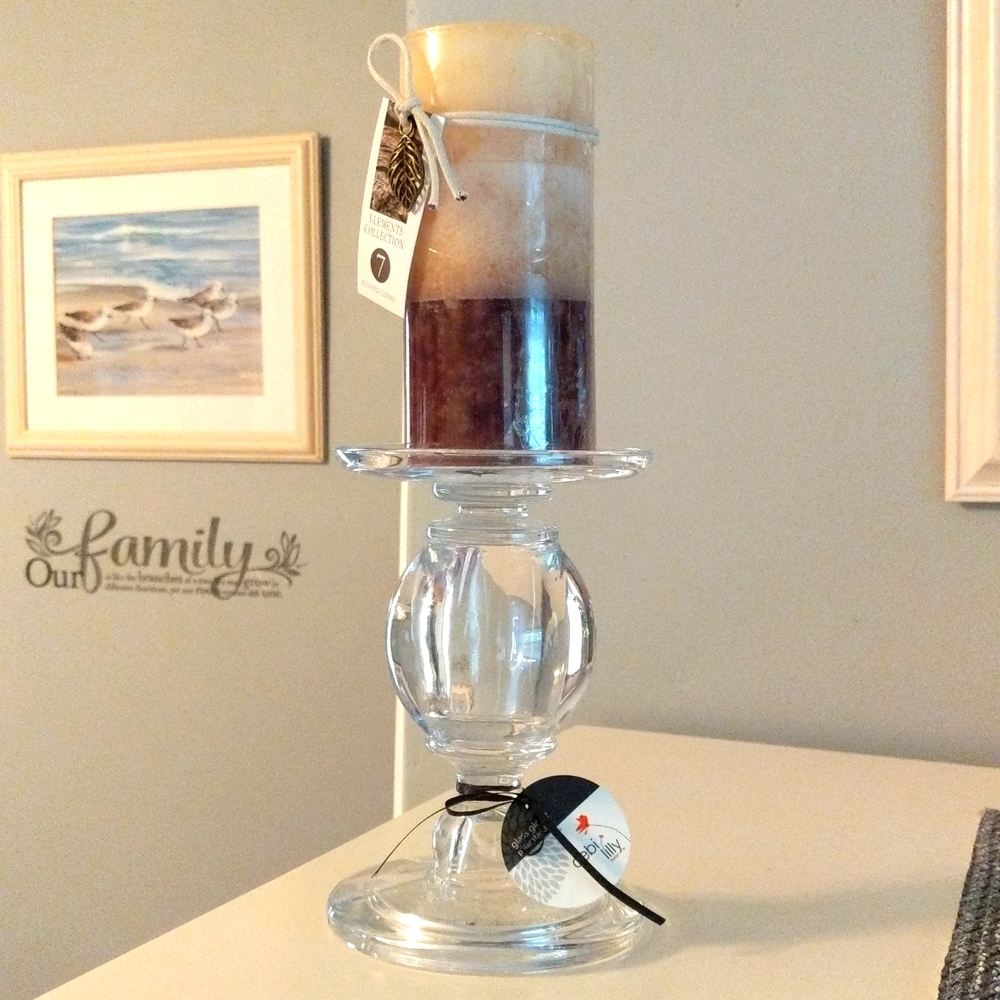 debi Lilly glass globe pillar stand